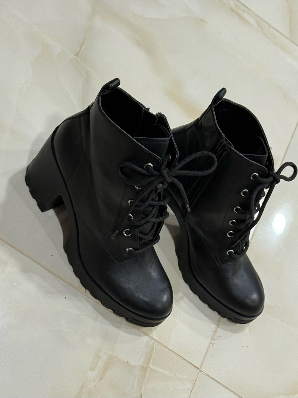 Women’s Black Lace-Up Chunky Heel Ankle Boots